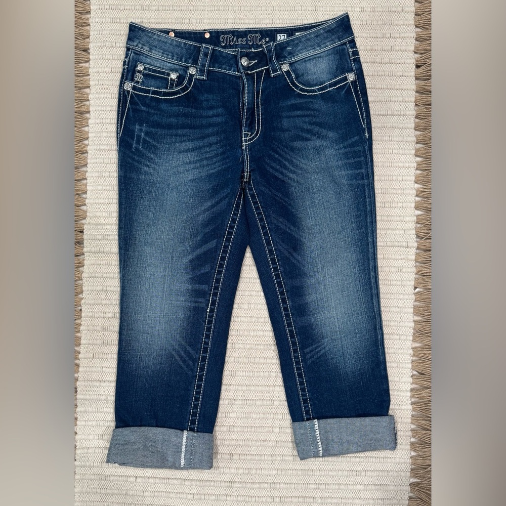 Miss Me Mid Rise Boyfriend Capri Denim Jeans Embroidery Size‎ 27 NWOT